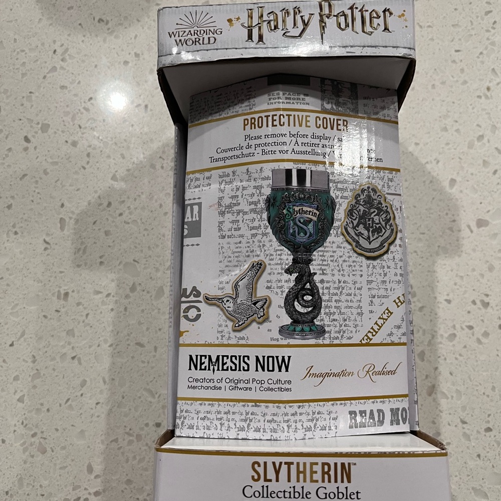 NEVER OPENED Slytherin Collectible Goblet HARRY POTTER